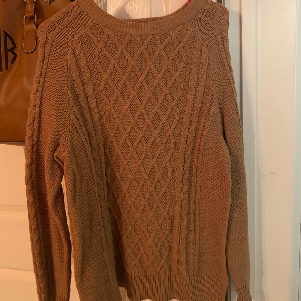 Women’s sweater